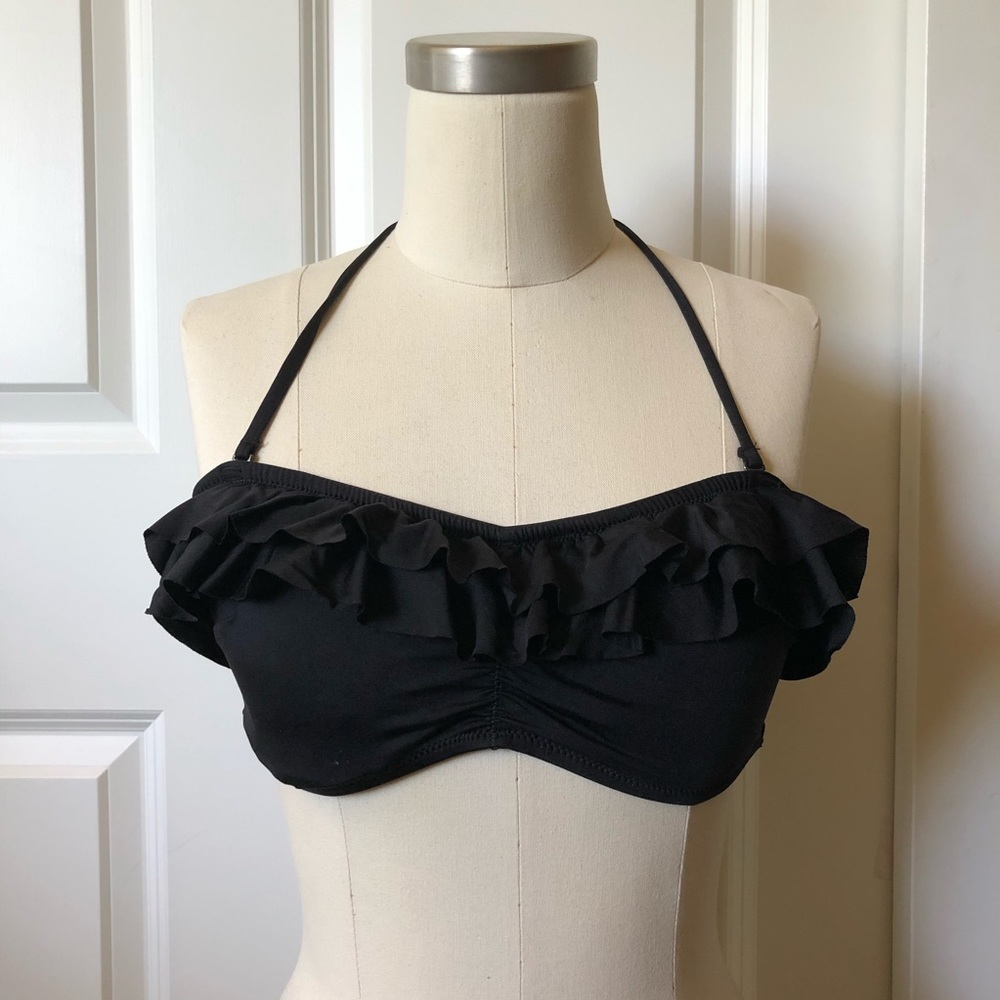 H&M Ruffle Bikini Top